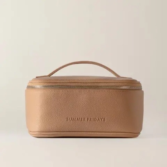 Summer Fridays Handbags - Summer Fridays Vanity Travel Bag in Vanilla